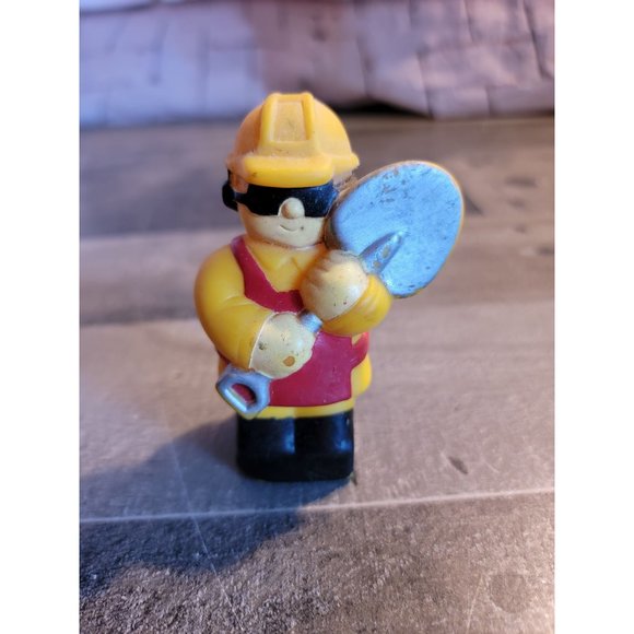 Construction worker man shovel sunglasses people toy figure - Picture 2 of 6